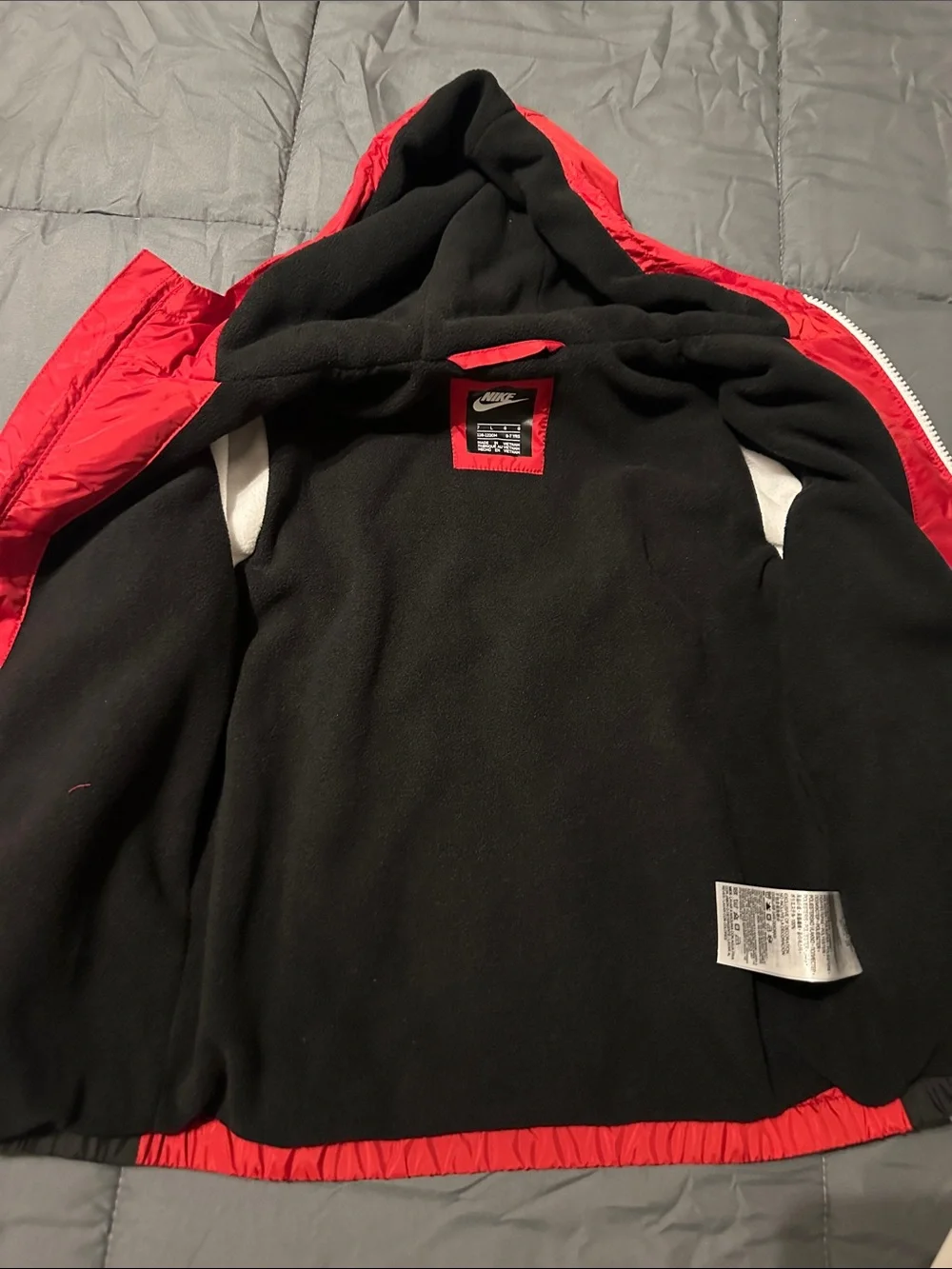 Nike lightweight hooded